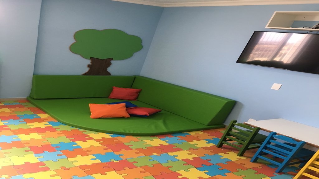 Área de laser infantil 4